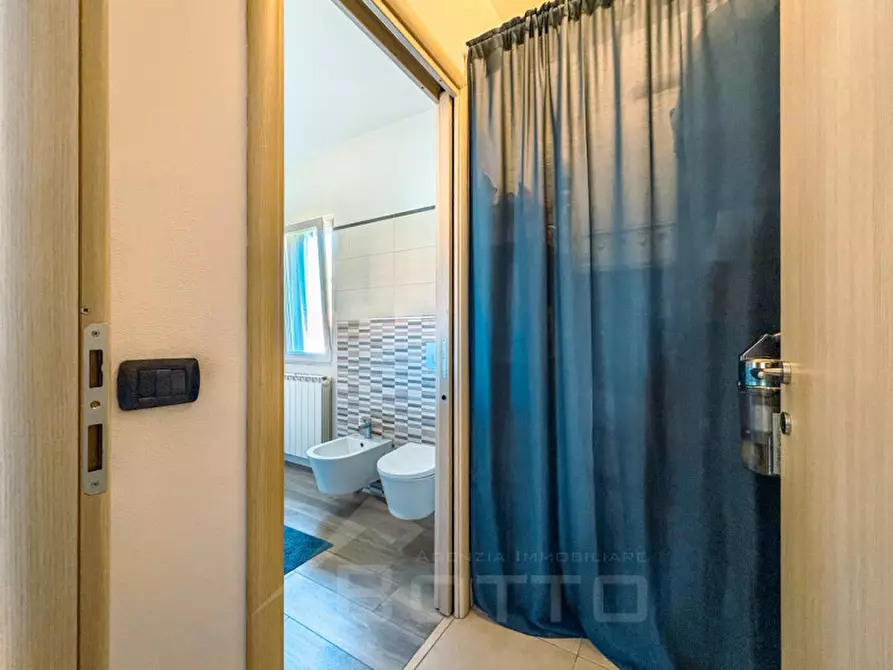 Immagine 10 di Appartamento in vendita  in Via Alfredo di Dio a Ornavasso