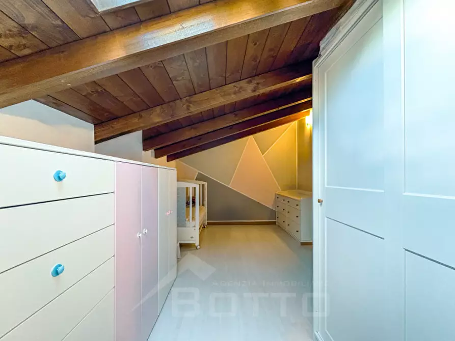 Immagine 18 di Appartamento in vendita  in Via Alfredo di Dio a Ornavasso