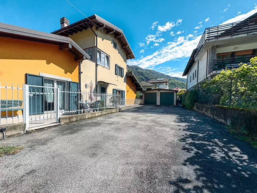 Immagine 19 di Appartamento in vendita  in Via Alfredo di Dio a Ornavasso