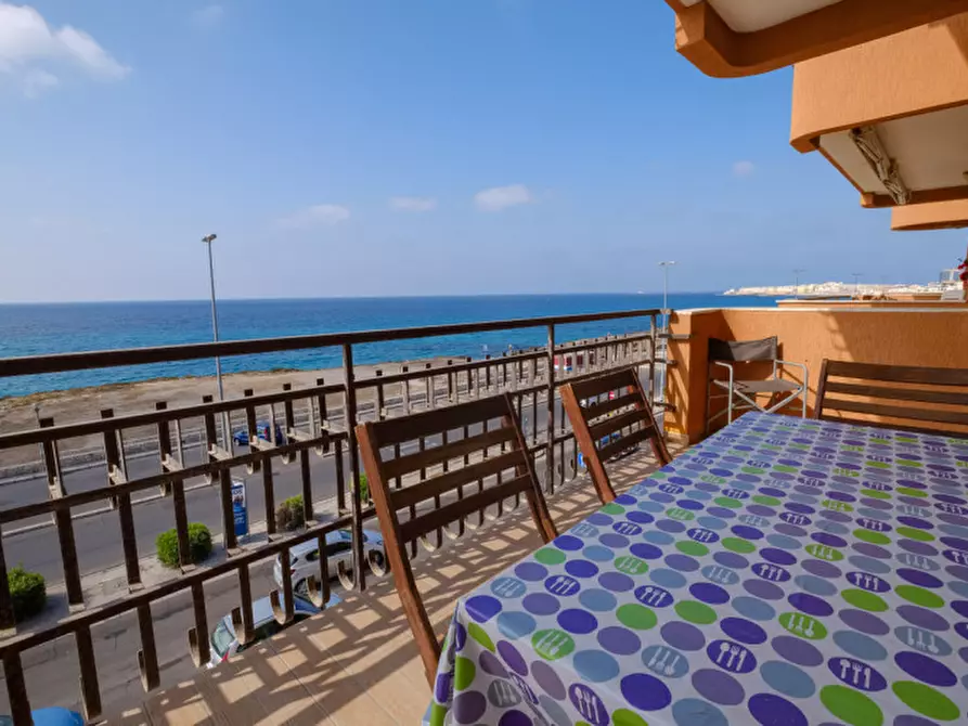 Immagine 2 di Appartamento in vendita  in Lungomare Galielo Galilei a Gallipoli