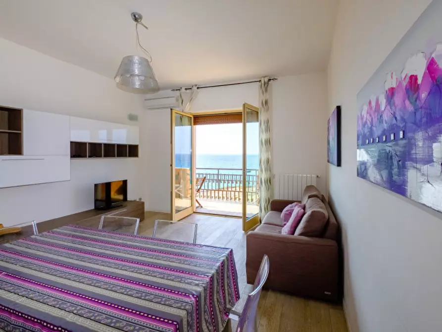 Immagine 5 di Appartamento in vendita  in Lungomare Galielo Galilei a Gallipoli