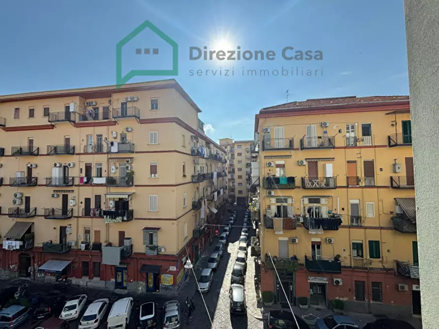 Immagine 11 di Appartamento in vendita  in VIA ANDREA CANTELMO,18 a Napoli