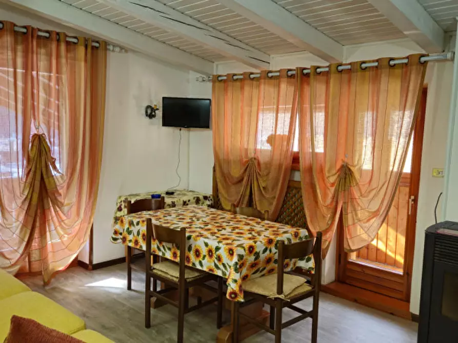 Immagine 1 di Appartamento in vendita  in Via San Pietro 2 a San Pietro Di Cadore