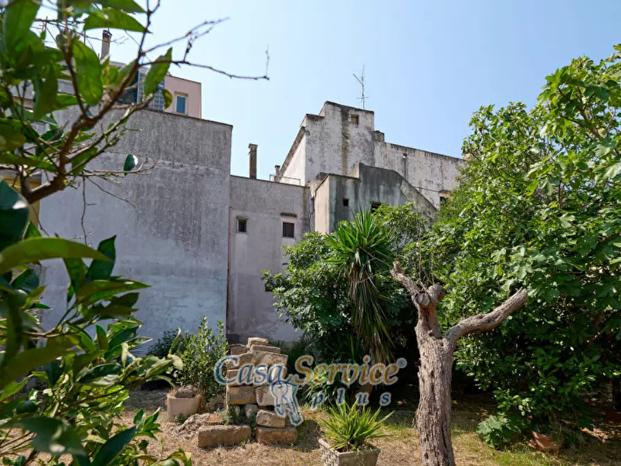 Immagine 17 di Casa indipendente in vendita  in Via Roma a Alezio