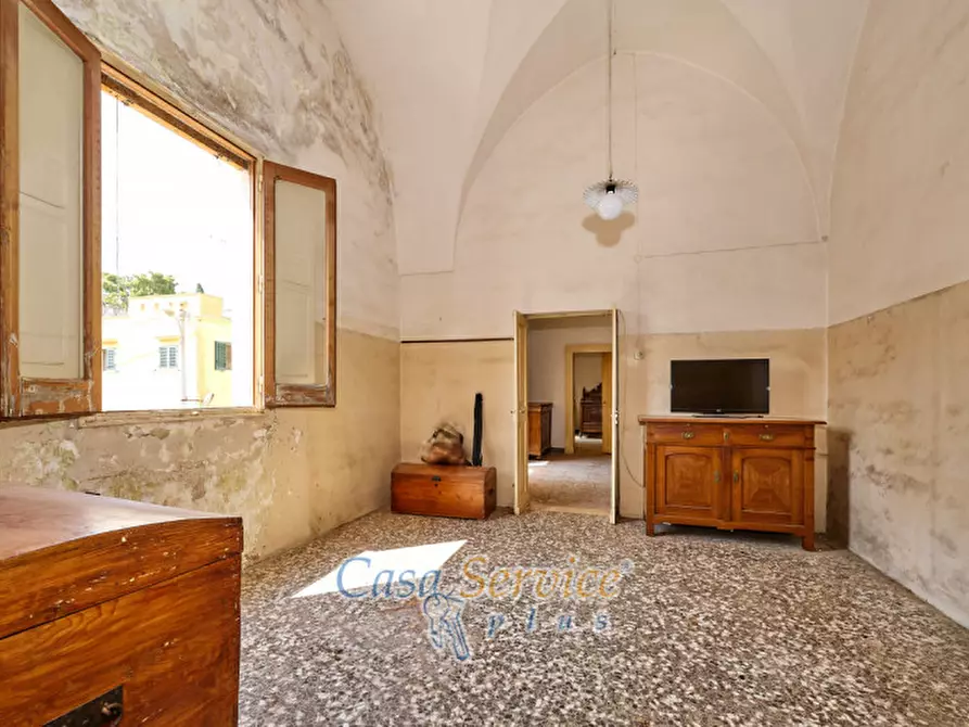 Immagine 32 di Casa indipendente in vendita  in Via Roma a Alezio