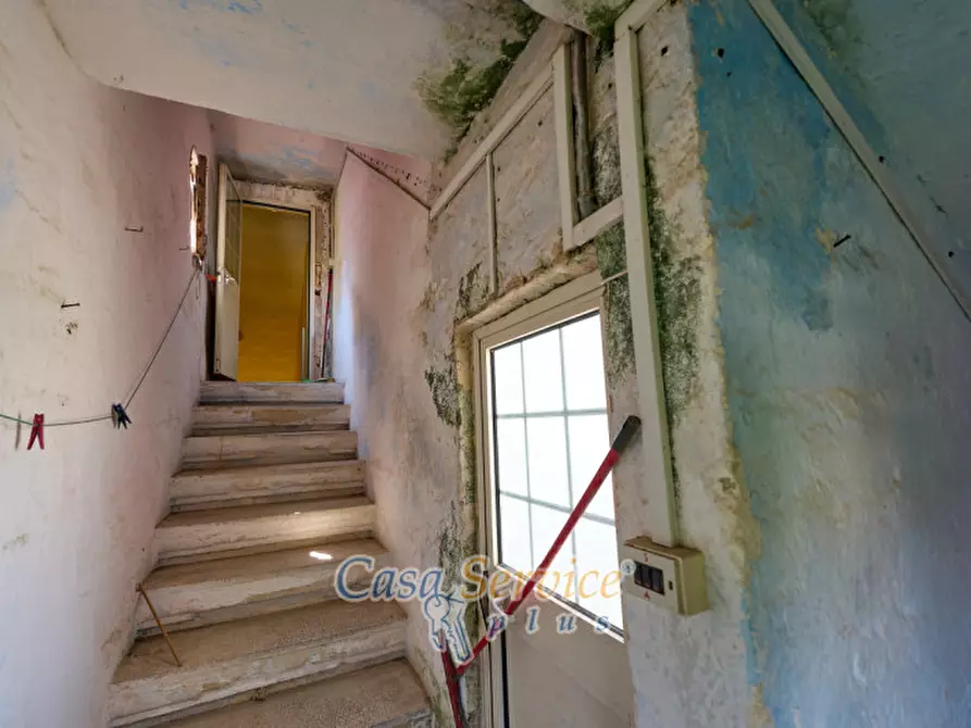 Immagine 51 di Casa indipendente in vendita  in Via Roma a Alezio