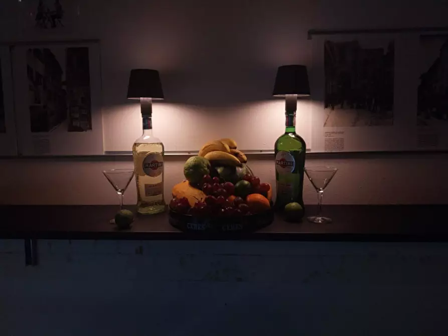 Immagine 4 di Attività commerciale in vendita  in PIAZZA SAN JACOPINO a Firenze