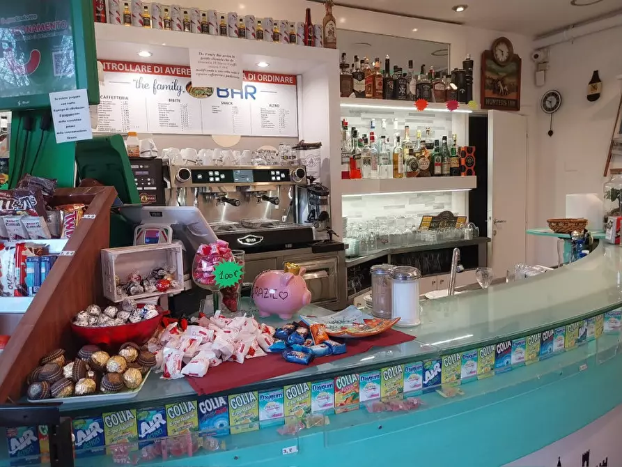 Immagine 5 di Attività commerciale in vendita  in PIAZZA SAN JACOPINO a Firenze