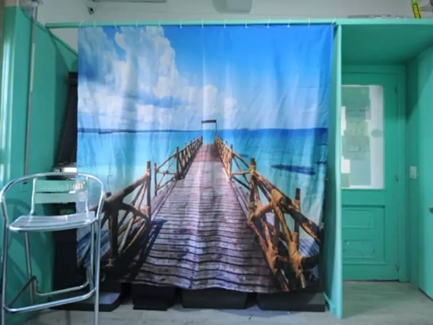 Immagine 9 di Attività commerciale in vendita  in PIAZZA SAN JACOPINO a Firenze