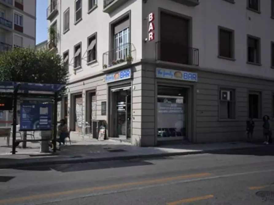 Immagine 12 di Attività commerciale in vendita  in PIAZZA SAN JACOPINO a Firenze