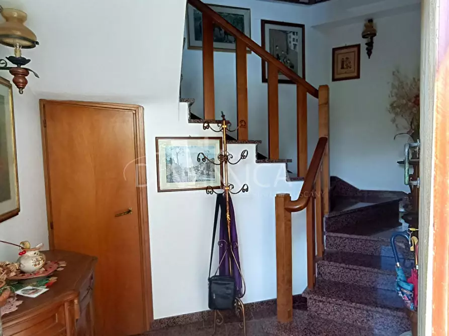 Immagine 3 di Appartamento in vendita  a Vinci