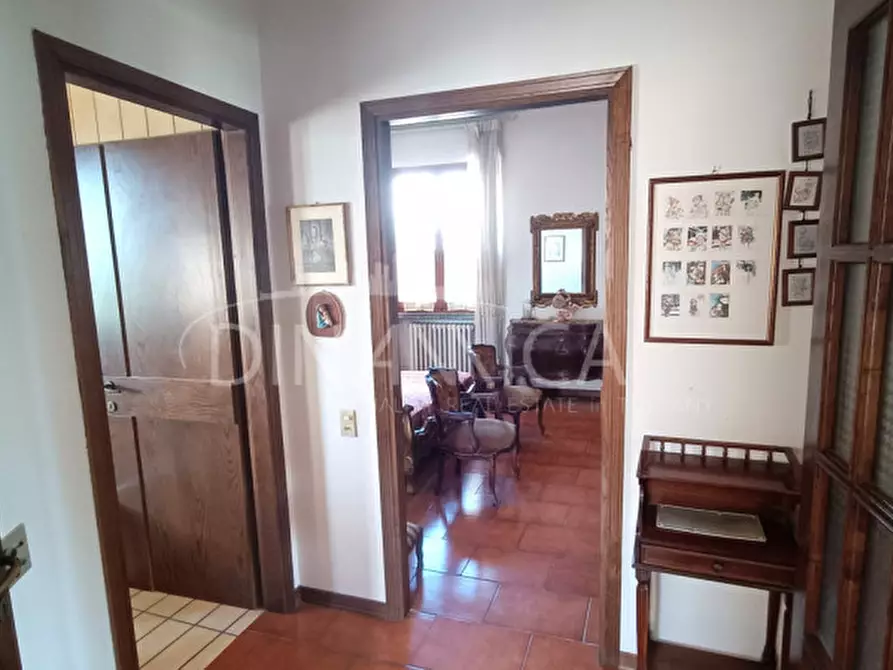 Immagine 15 di Appartamento in vendita  a Vinci