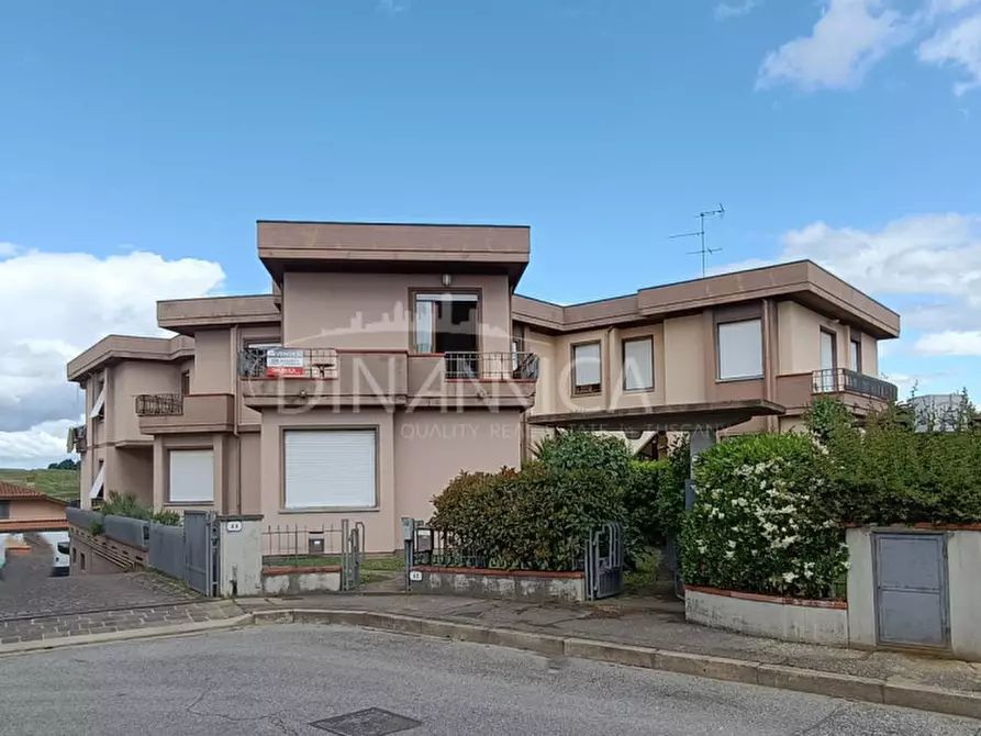 Immagine 22 di Appartamento in vendita  a Vinci