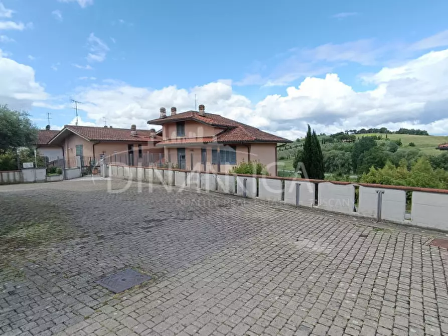 Immagine 30 di Appartamento in vendita  a Vinci