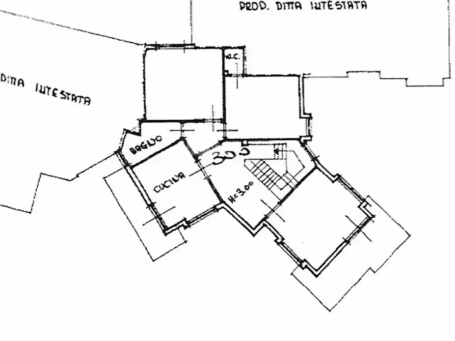 Immagine 31 di Appartamento in vendita  a Vinci