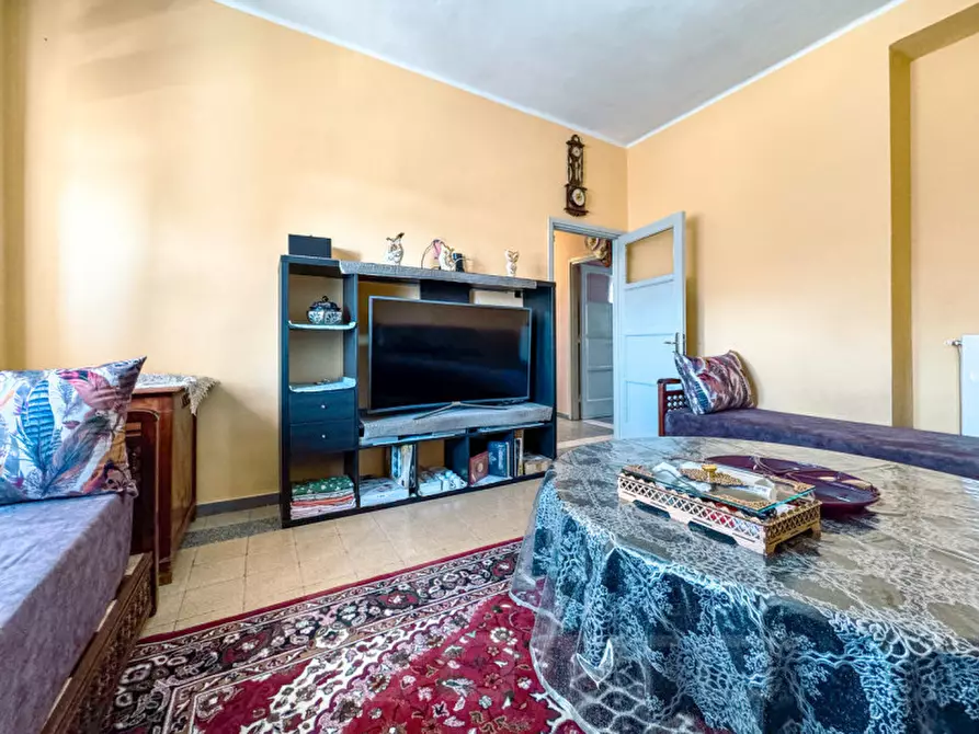 Immagine 4 di Appartamento in vendita  in Via XXIV Maggio 22 a Borgomanero