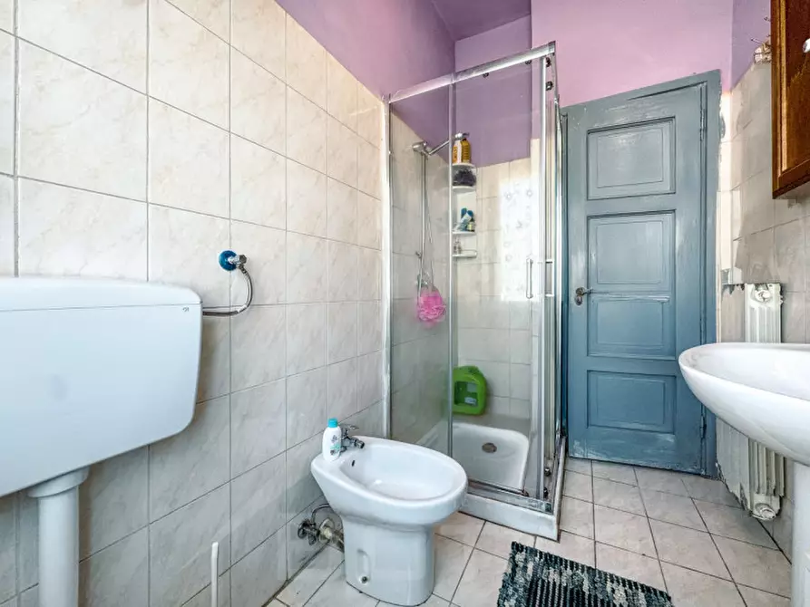 Immagine 14 di Appartamento in vendita  in Via XXIV Maggio 22 a Borgomanero