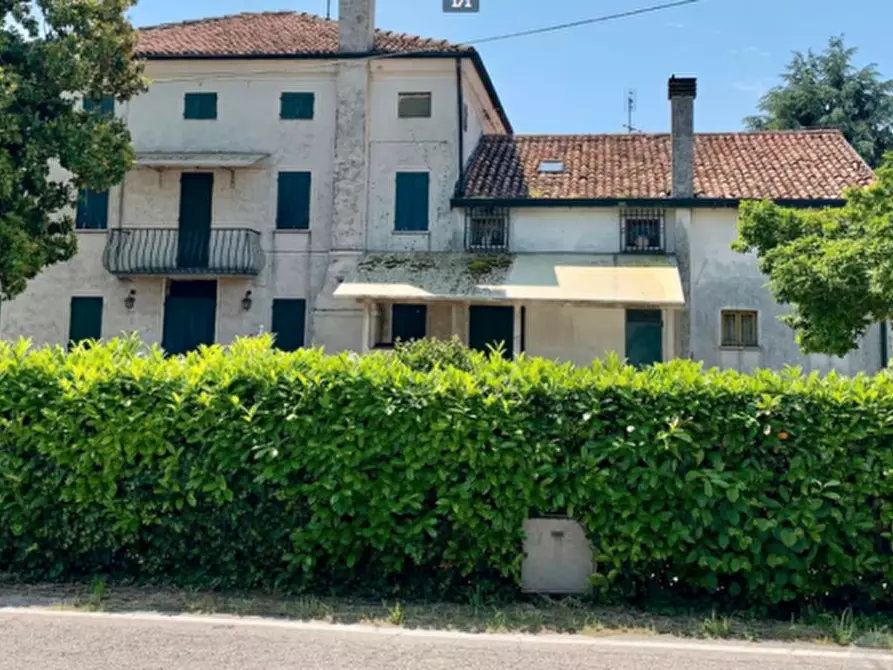 Immagine 1 di Casa indipendente in vendita  a Campodarsego