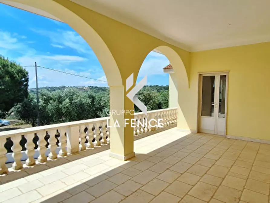 Immagine 28 di Villa in vendita  in contrada Masseria Piccola a Cisternino