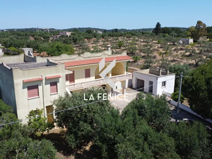 Immagine 40 di Villa in vendita  in contrada Masseria Piccola a Cisternino