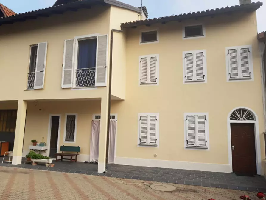 Immagine 3 di Casa indipendente in vendita  in VINCOLO CAMBI 1 a Fontanetto Po