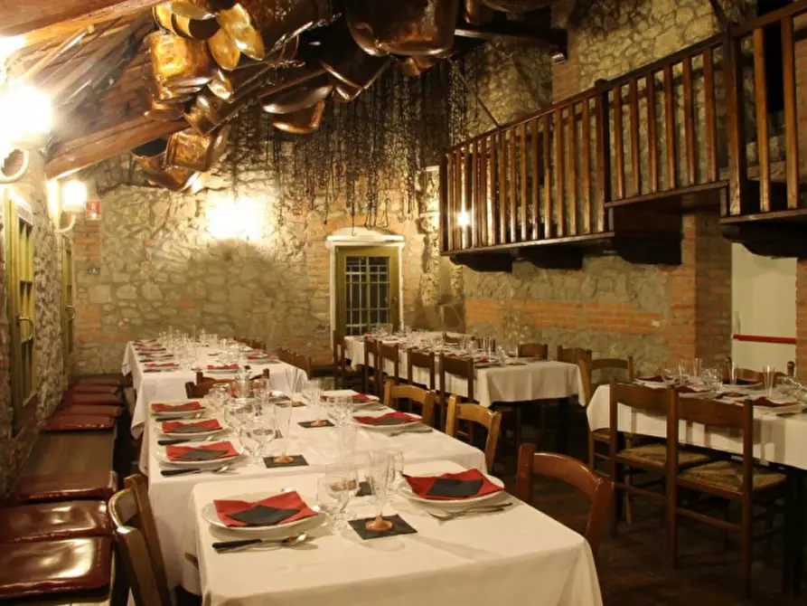 Immagine 2 di Agriturismo in vendita  a Cervarese Santa Croce