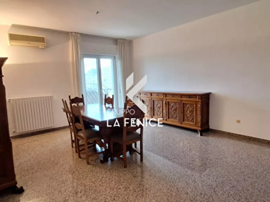 Immagine 18 di Appartamento in vendita  in via Alcide De Gasperi a Locorotondo