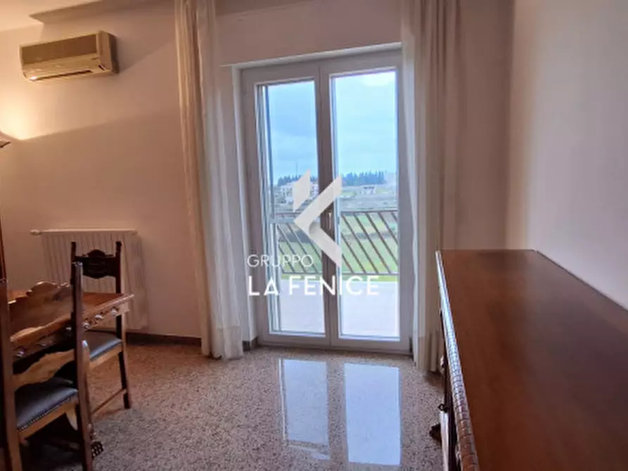 Immagine 20 di Appartamento in vendita  in via Alcide De Gasperi a Locorotondo