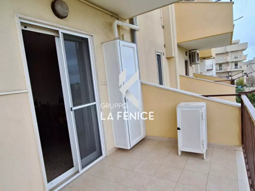 Immagine 24 di Appartamento in vendita  in via Alcide De Gasperi a Locorotondo