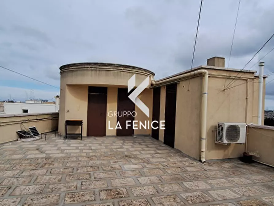 Immagine 55 di Appartamento in vendita  in via Alcide De Gasperi a Locorotondo