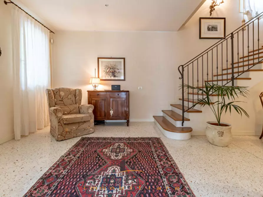 Immagine 5 di Villa in vendita  in Via Nazario Sauro a Montebelluna