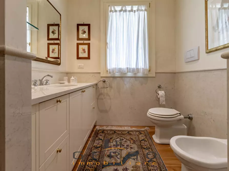 Immagine 31 di Villa in vendita  in Via Nazario Sauro a Montebelluna