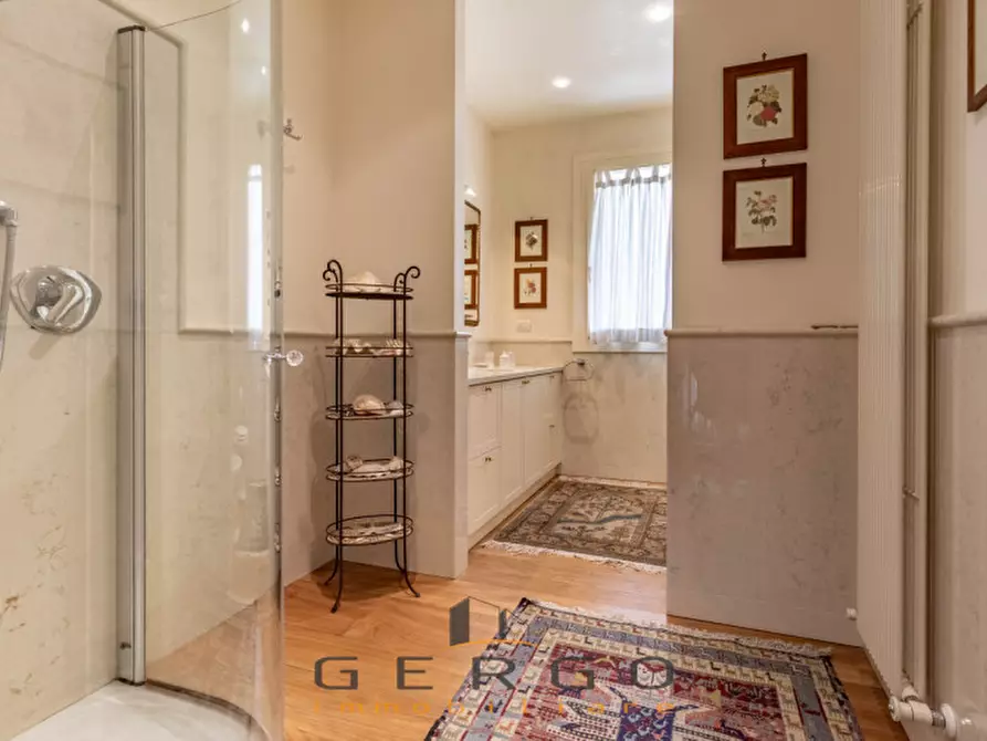 Immagine 34 di Villa in vendita  in Via Nazario Sauro a Montebelluna