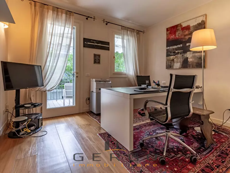Immagine 38 di Villa in vendita  in Via Nazario Sauro a Montebelluna