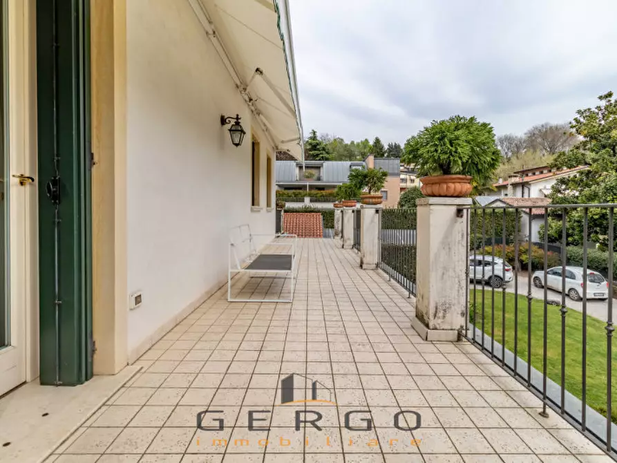 Immagine 39 di Villa in vendita  in Via Nazario Sauro a Montebelluna