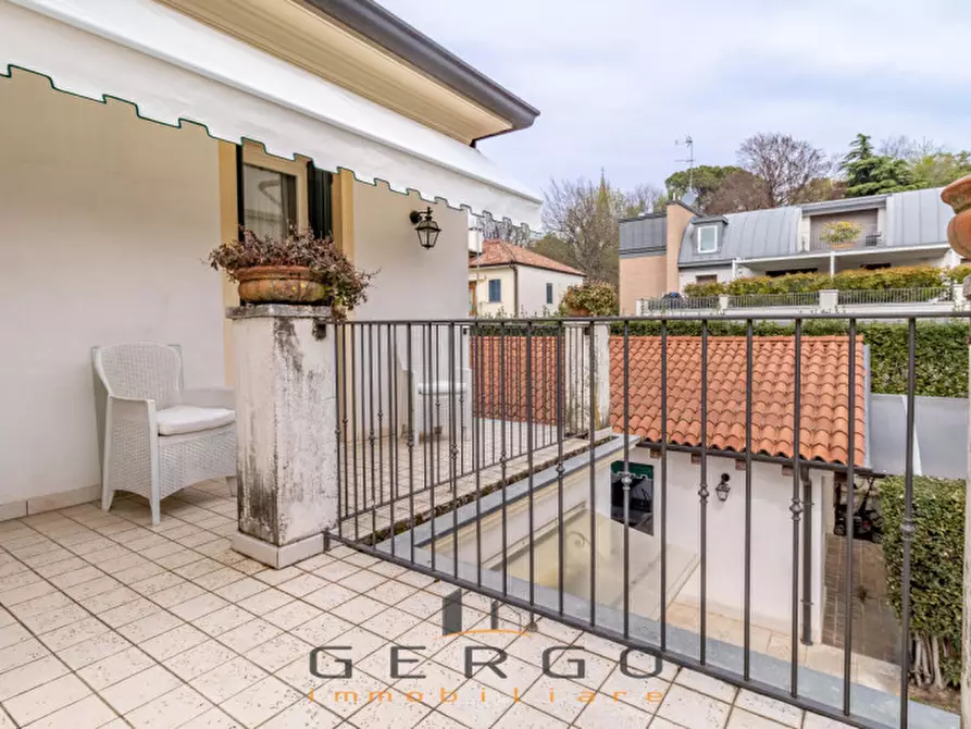 Immagine 41 di Villa in vendita  in Via Nazario Sauro a Montebelluna