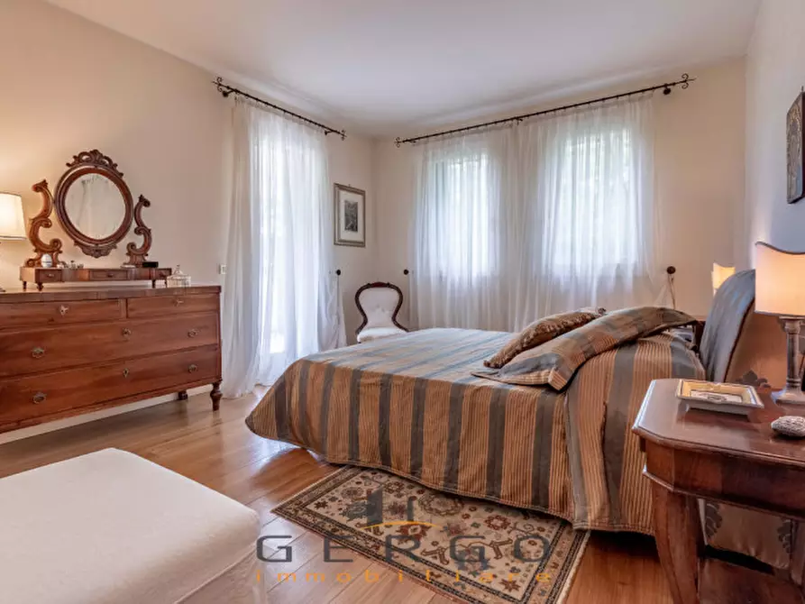 Immagine 45 di Villa in vendita  in Via Nazario Sauro a Montebelluna