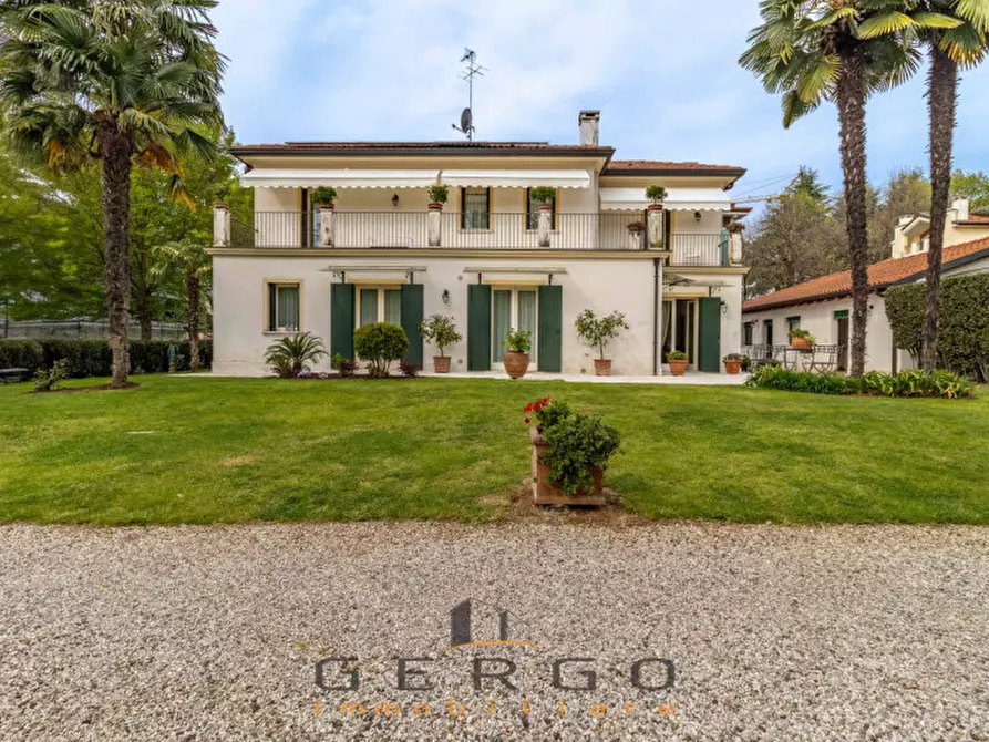 Immagine 51 di Villa in vendita  in Via Nazario Sauro a Montebelluna