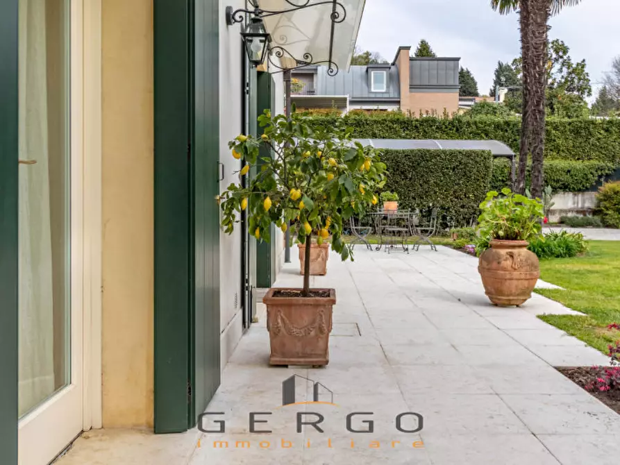 Immagine 52 di Villa in vendita  in Via Nazario Sauro a Montebelluna