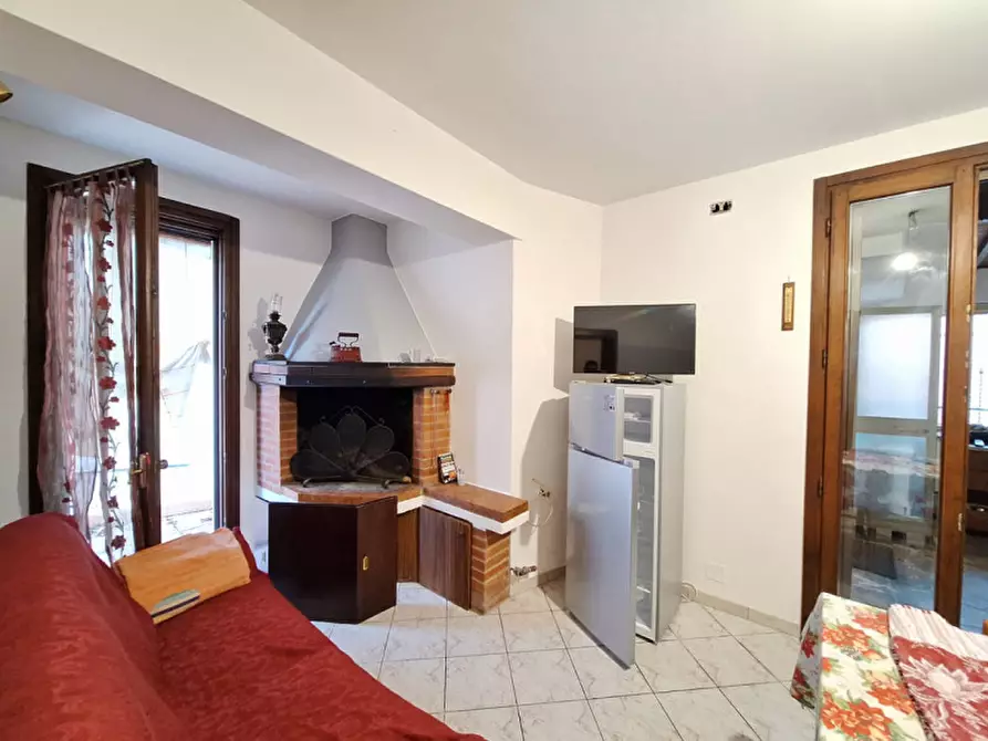 Immagine 9 di Casa indipendente in vendita  in Via Pergolesi a Rovigo