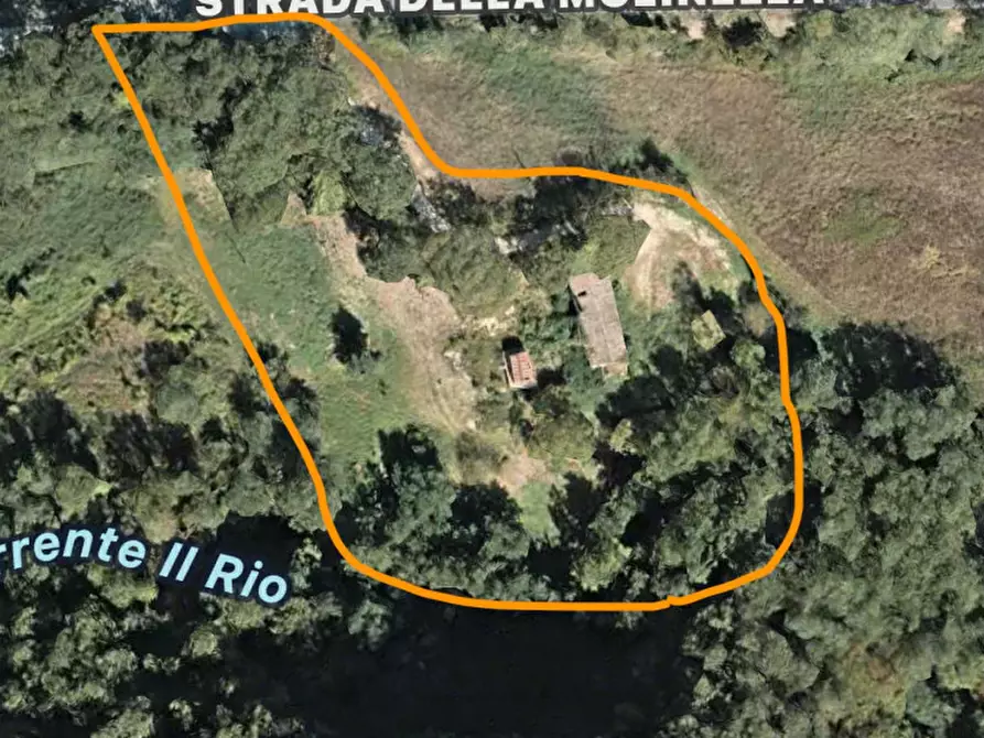 Immagine 9 di Rustico / casale in vendita  a Perugia