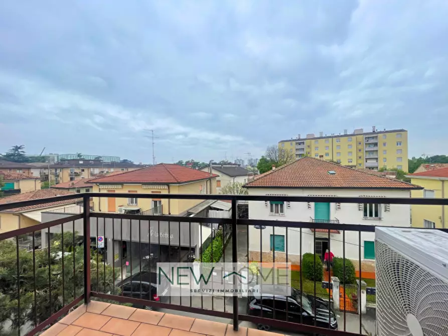 Immagine 3 di Camera in affitto  in Via Bartolomeo Giuliari 49 a Verona