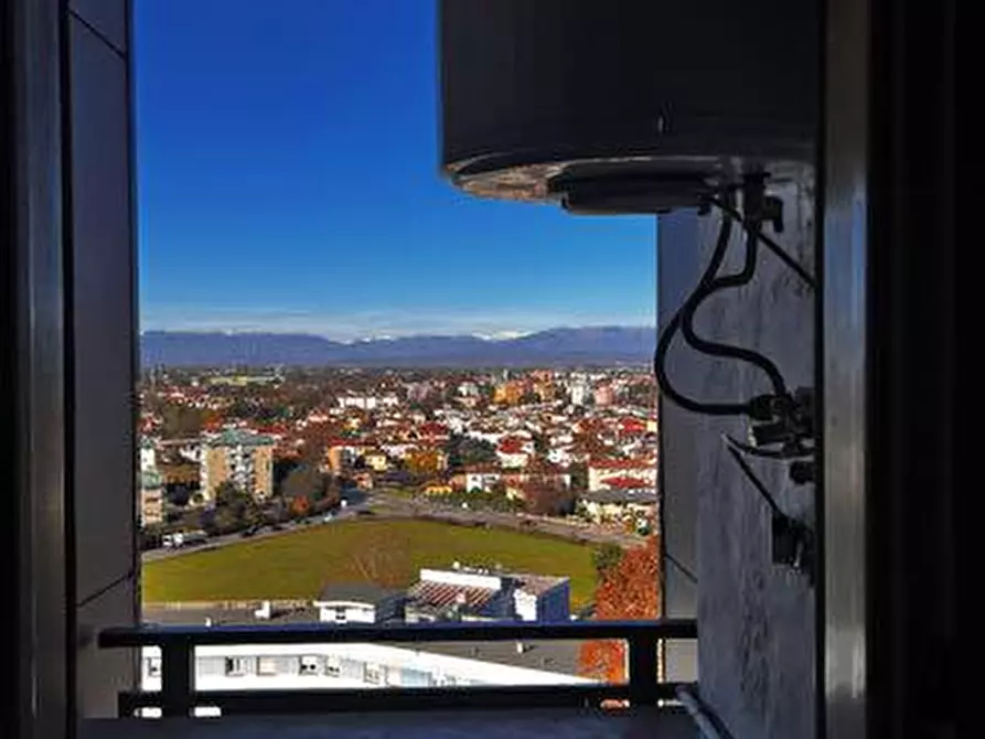 Immagine 16 di Appartamento in vendita  in Piazzale Pistoia, 8 a Treviso