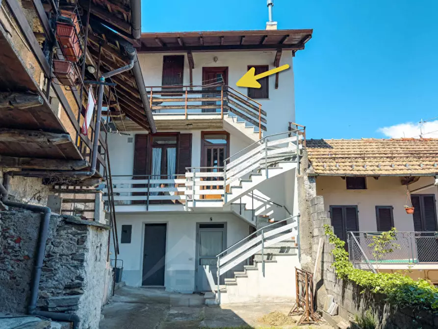 Immagine 12 di Appartamento in vendita  in Via Abate Stoppani 2 a Stresa