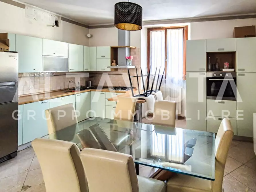 Immagine 15 di Appartamento in vendita  in Piazza dè Medici a Gavardo