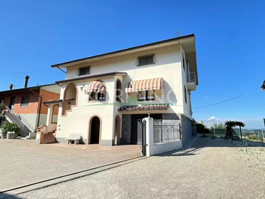 Immagine 3 di Casa bifamiliare in vendita  in Via Adele Alfieri snc a Magliano Alfieri