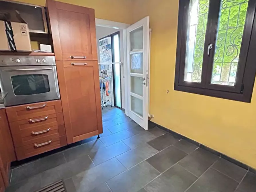 Immagine 5 di Appartamento in vendita  in Viottolo dei Bacchi a Brescello