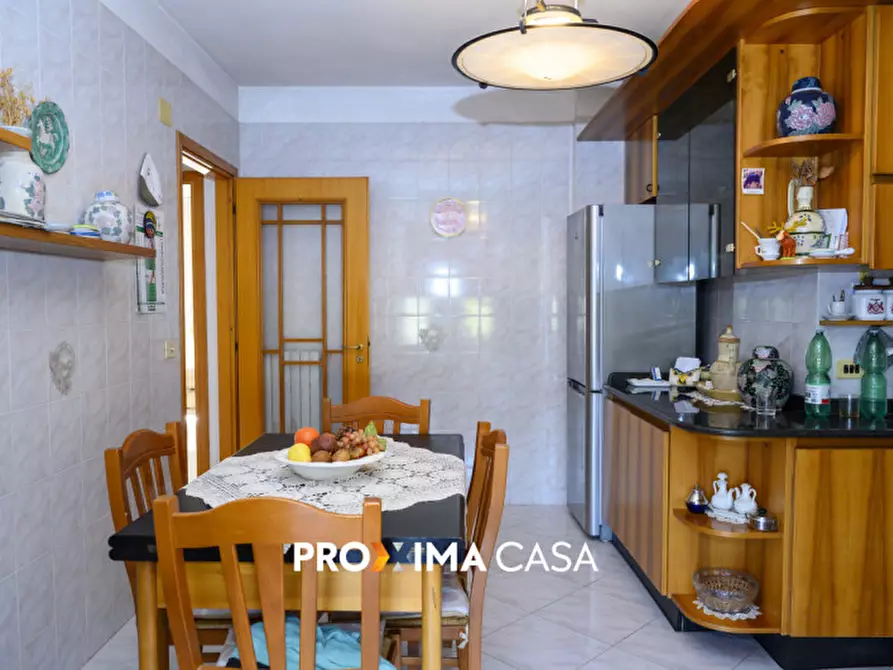 Immagine 4 di Appartamento in vendita  in Via Quintino di Vona 9 a Salerno