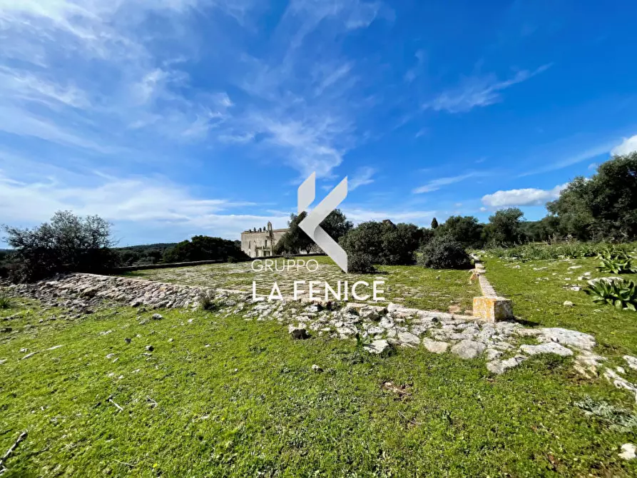 Immagine 11 di Rustico / casale in vendita  in Contrada Valente a Crispiano