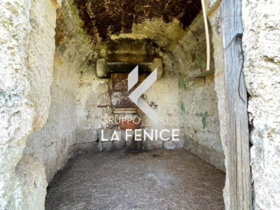 Immagine 34 di Rustico / casale in vendita  in Contrada Valente a Crispiano